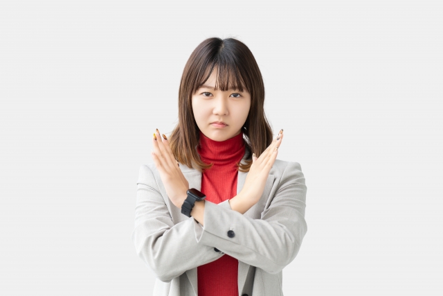 直接注意するのは絶対にやめるべき